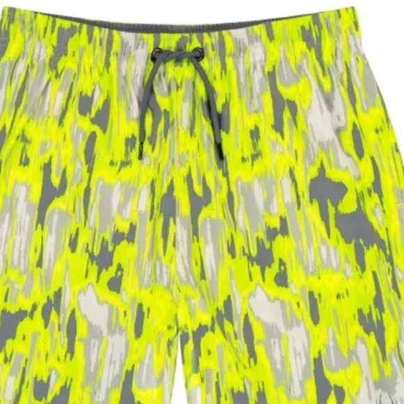 Spyder Youth Bright Green 2-piece Swim Set/ Rash Guard and Shorts | NEW/NWT!!🌊 - Picture 7 of 9